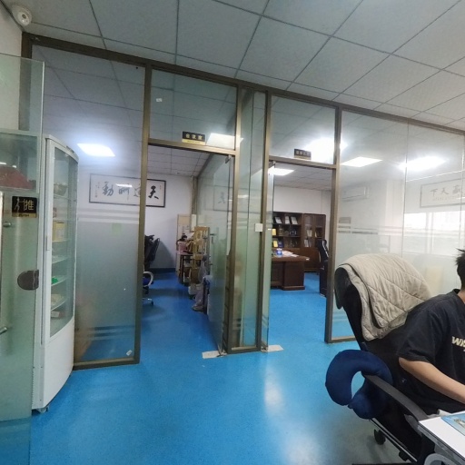 VR看厂
