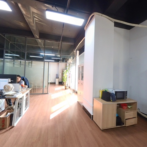 VR看厂