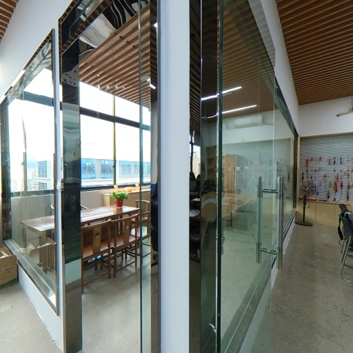 VR看厂