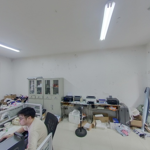 VR看厂
